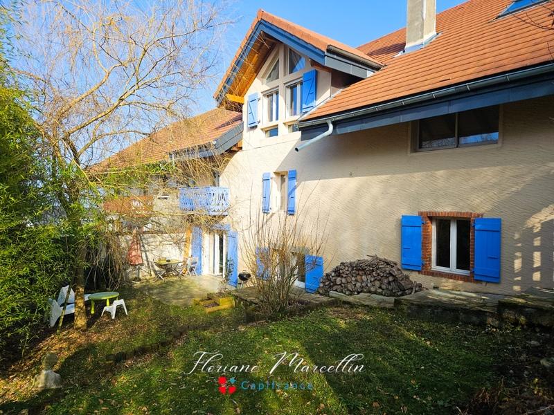 Appartement - 197 m² - 6 pièces