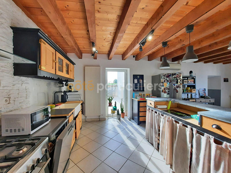 Maison - 232 m² - 6 pièces