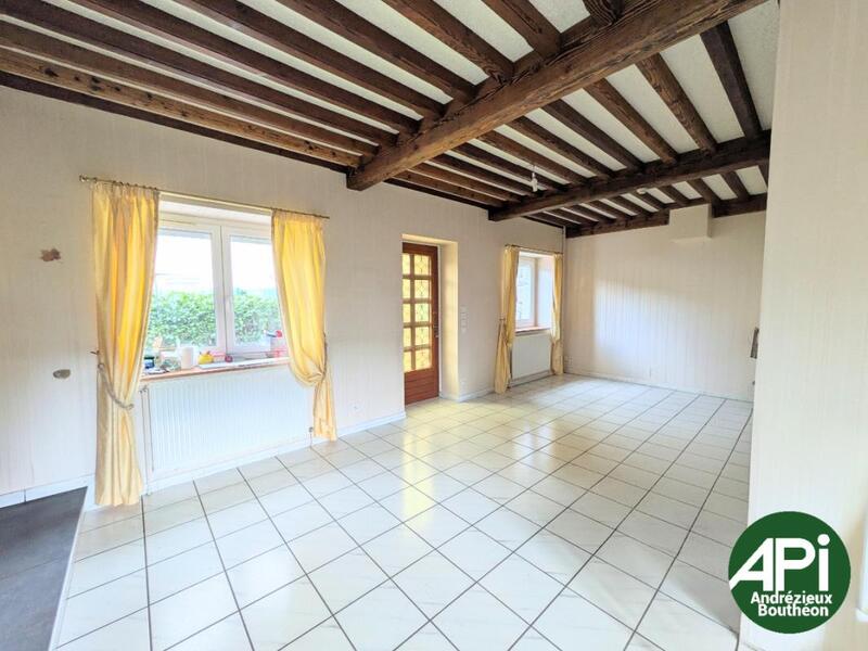 Maison de village - 90 m² - 6 pièces