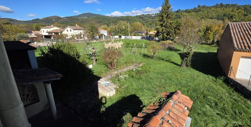 Maison - 163 m² - 7 pièces