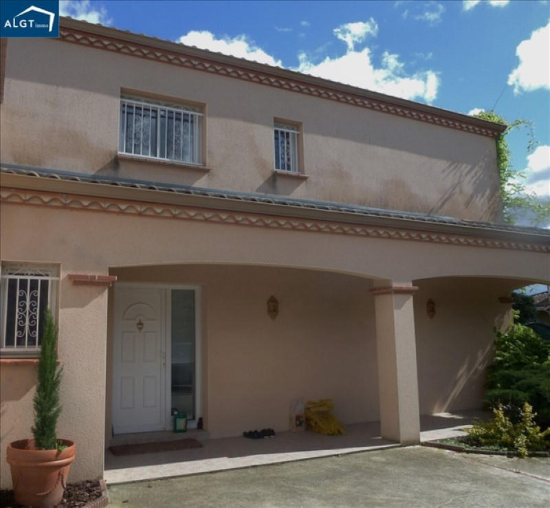 Villa - 240 m² - 8 pièces