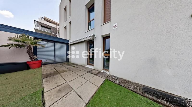 Appartement - 81 m² - 4 pièces