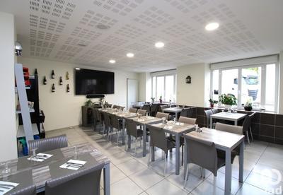 Local commercial - 135 m²