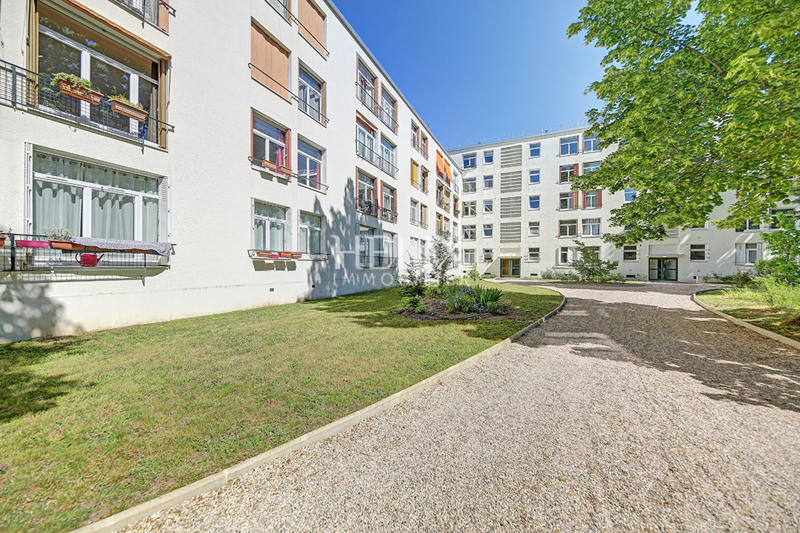 Appartement - 85 m² - 4 pièces