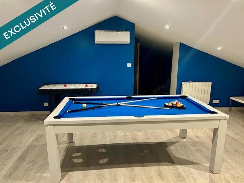 Maison - 290 m² - 9 pièces