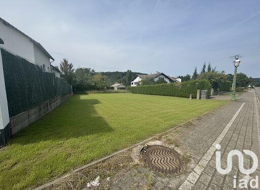 Terrain - 1 242 m²