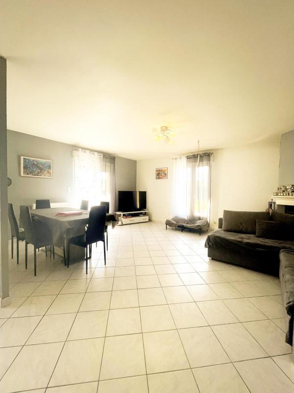 Villa - 94 m² - 4 pièces