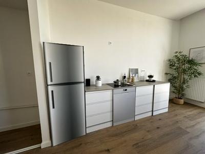Appartement - 93 m² - 4 pièces