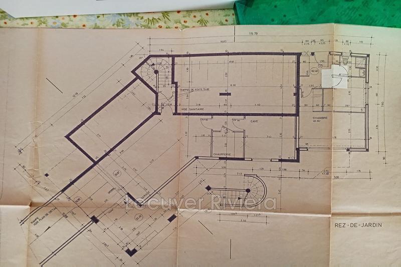 Maison contemporaine - 184 m² - 6 pièces