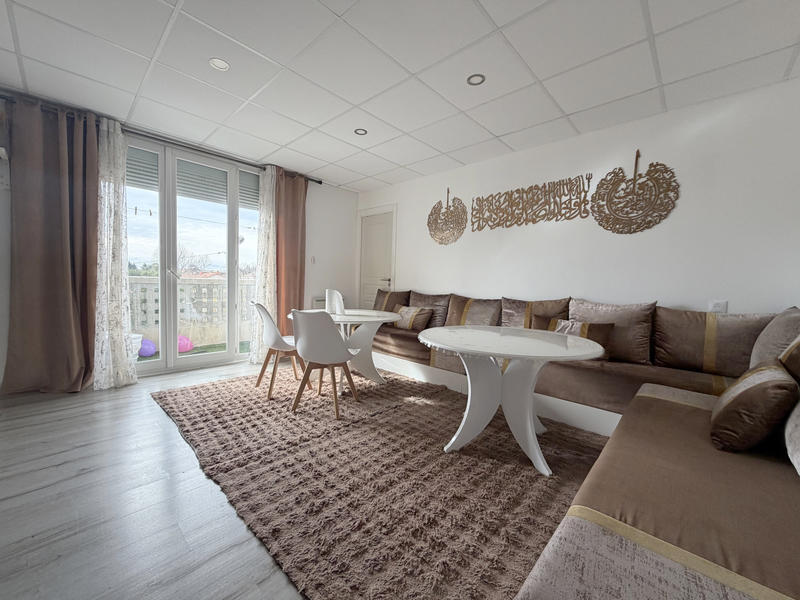 Appartement - 67 m² - 3 pièces