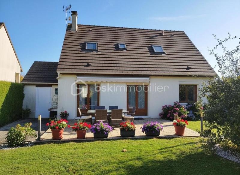 Maison - 117 m² - 6 pièces