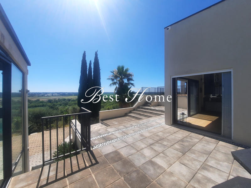 Maison - 190 m² - 7 pièces