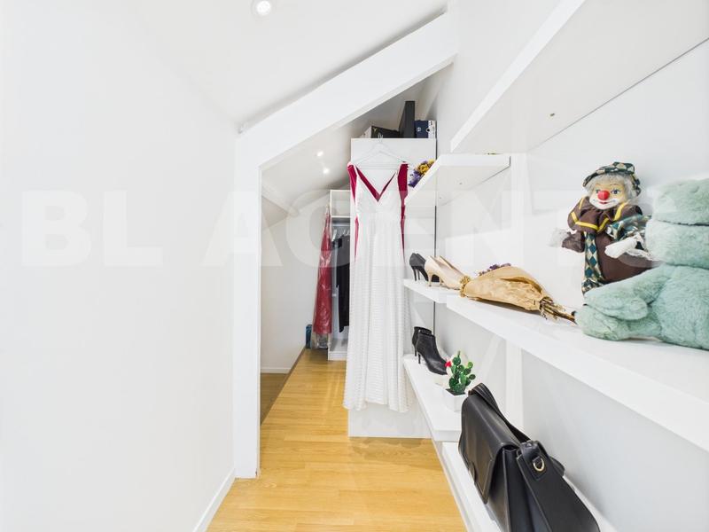 Maison - 147 m² - 6 pièces