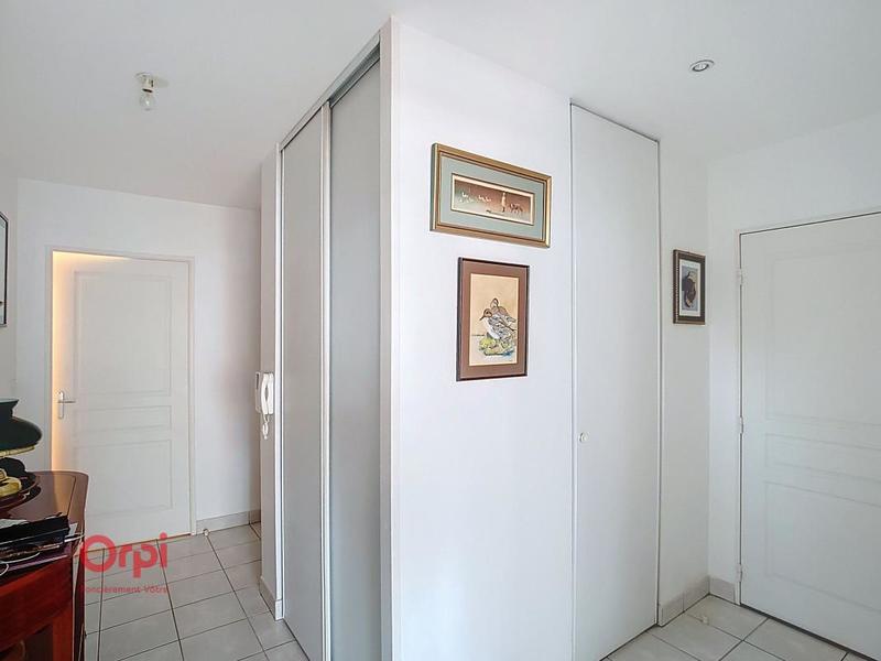 Appartement - 94 m² - 4 pièces