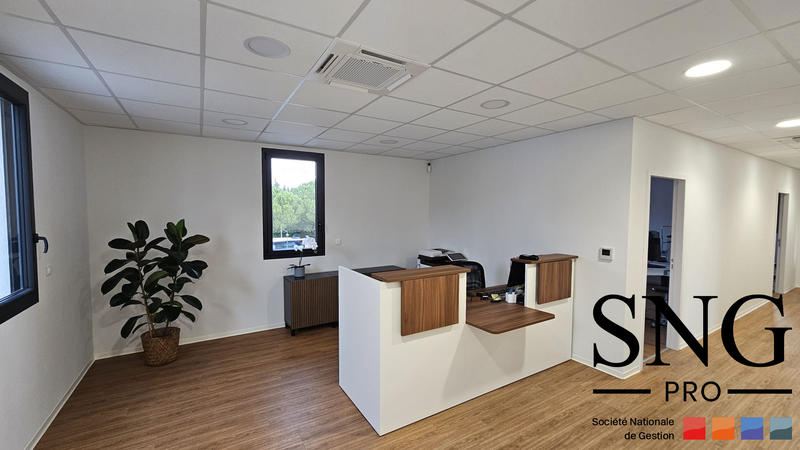 Local d'activités - 138 m²