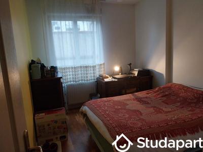 Chambre - 12 m² - 1 pièce