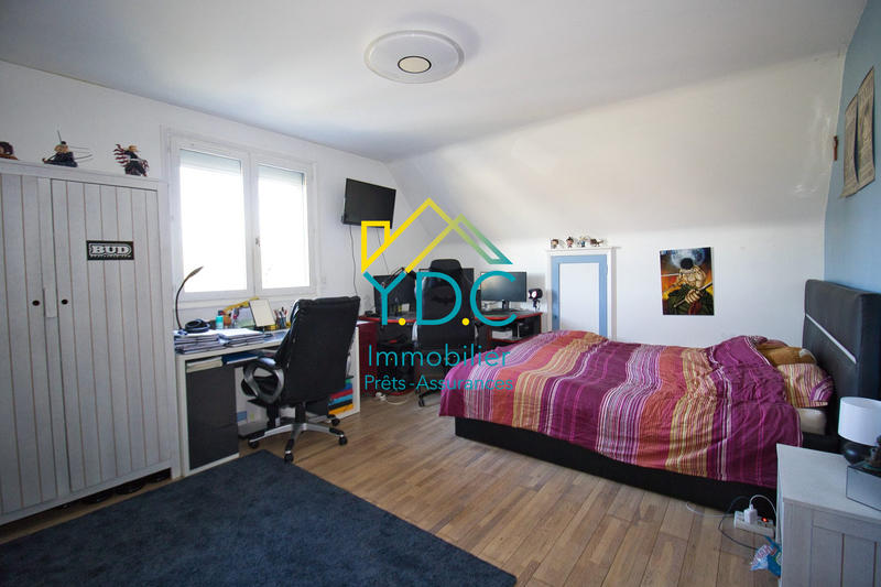 Maison - 205 m² - 8 pièces