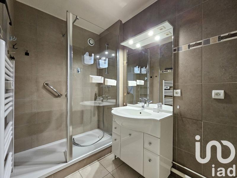 Appartement - 75 m² - 3 pièces