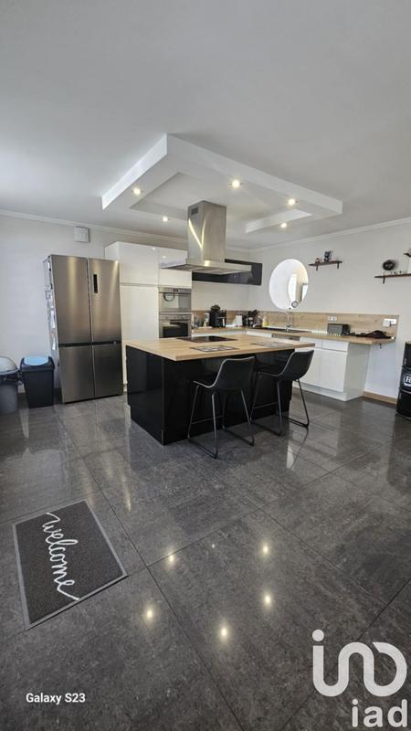 Maison - 130 m² - 4 pièces