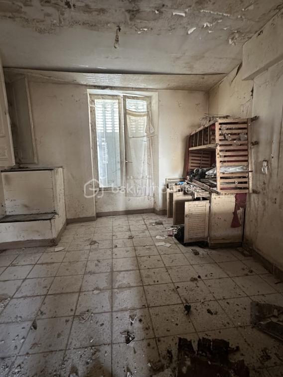 Immeuble - 200 m² - 10 pièces