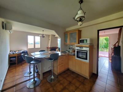 Maison - 110 m² - 5 pièces