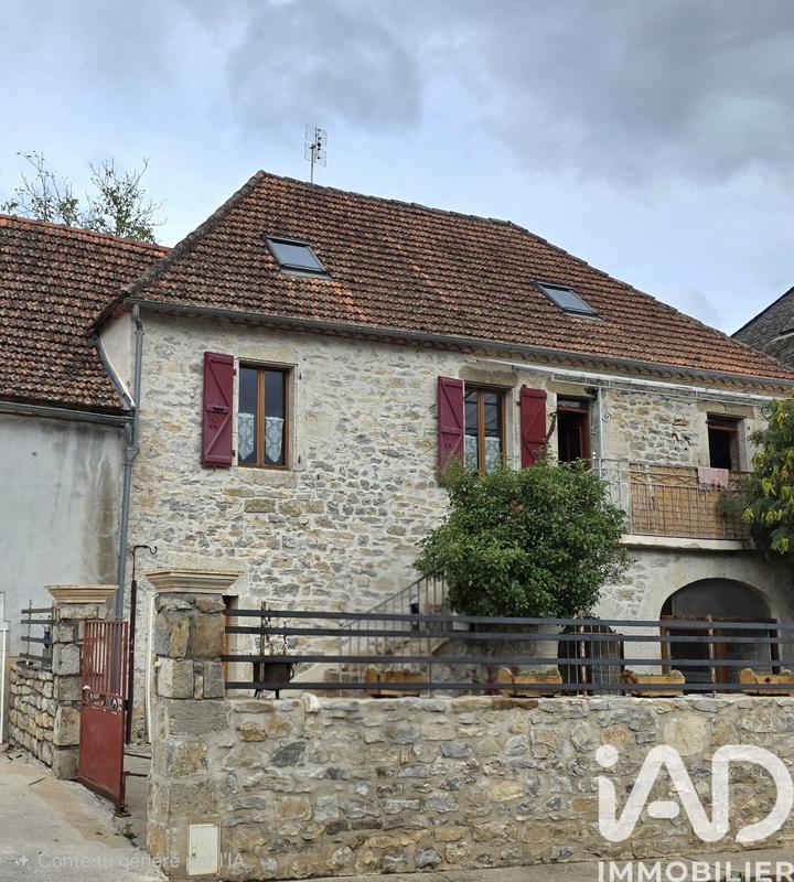 Maison - 110 m² - 5 pièces