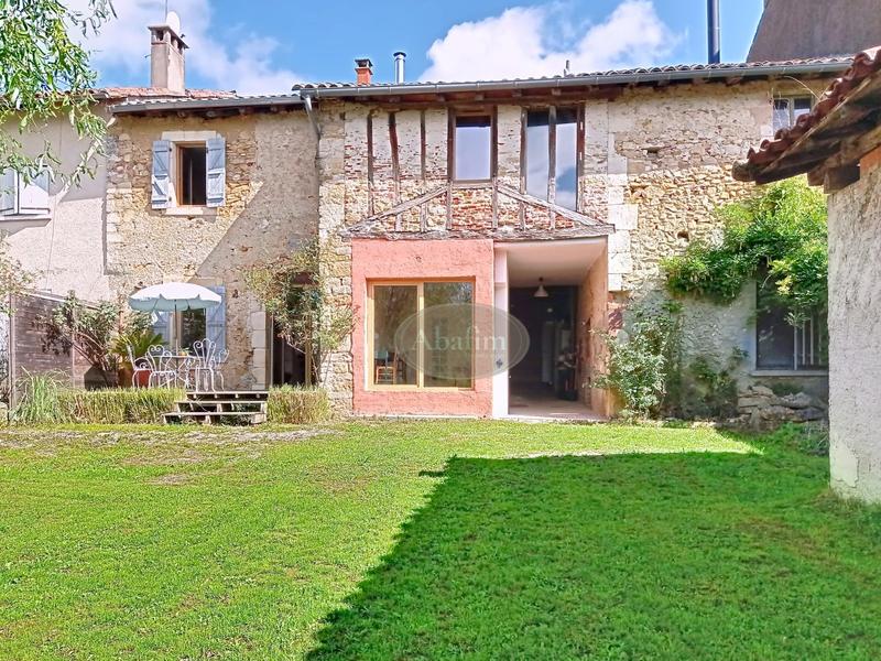 Maison - 135 m² - 7 pièces