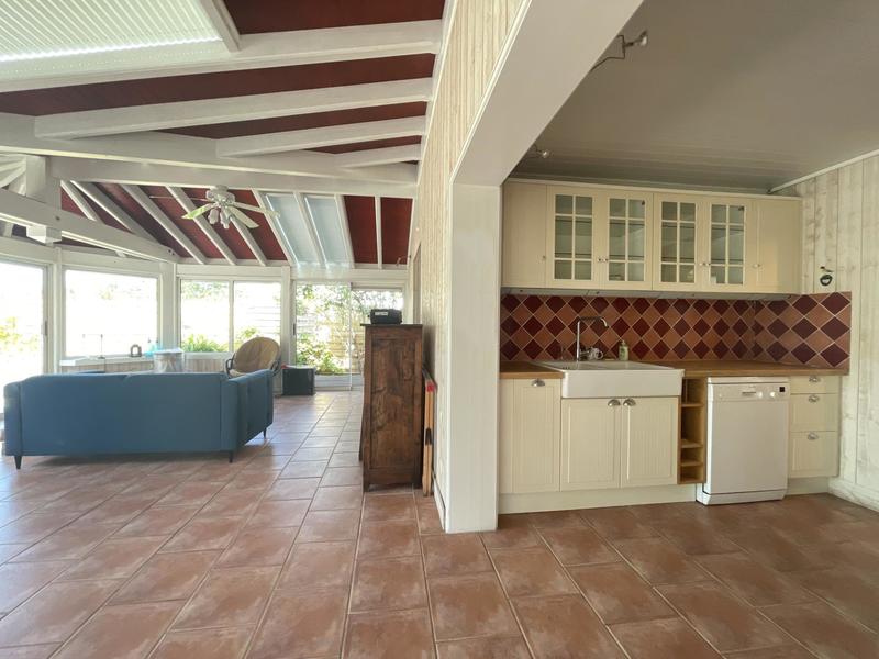 Maison - 193 m² - 8 pièces