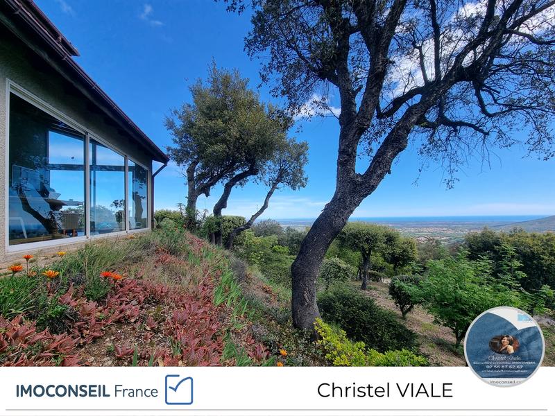 Propriété - 270 m² - 8 pièces