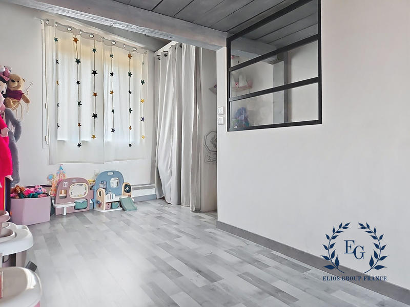 Maison - 115 m² - 4 pièces