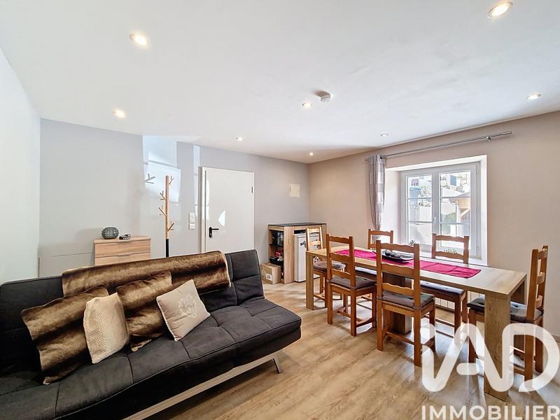 Appartement - 181 m² - 5 pièces