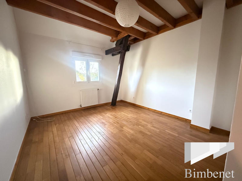 Maison - 93 m² - 5 pièces