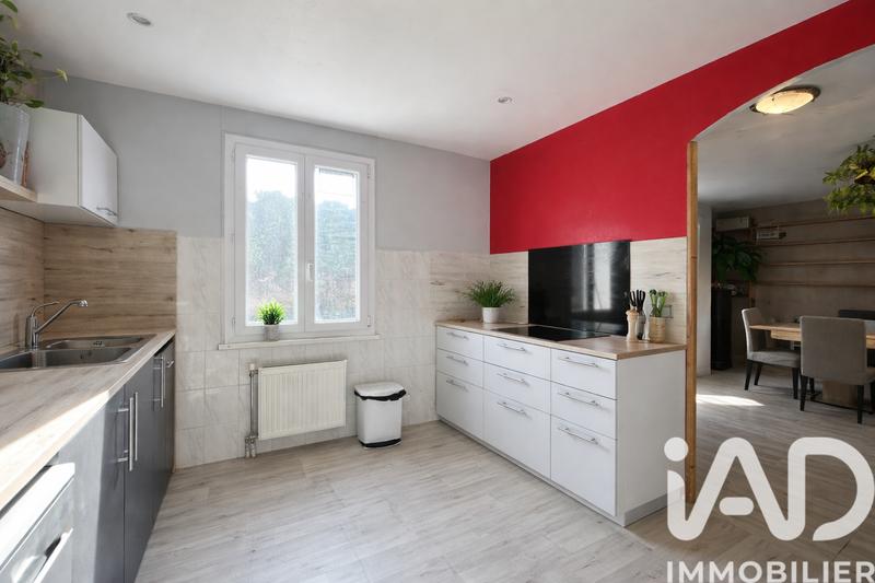 Maison - 100 m² - 5 pièces