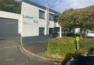 Local d'activité / Entrepôt - 342 m²