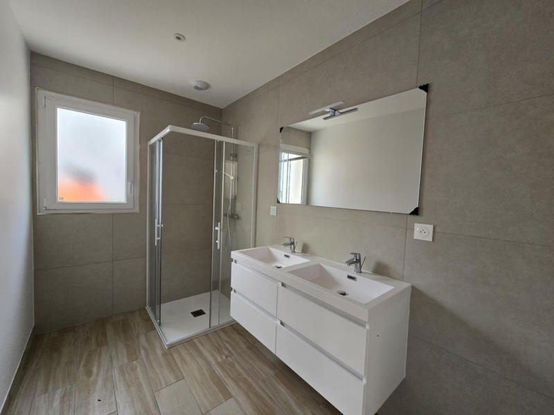 Maison - 80 m² - 4 pièces