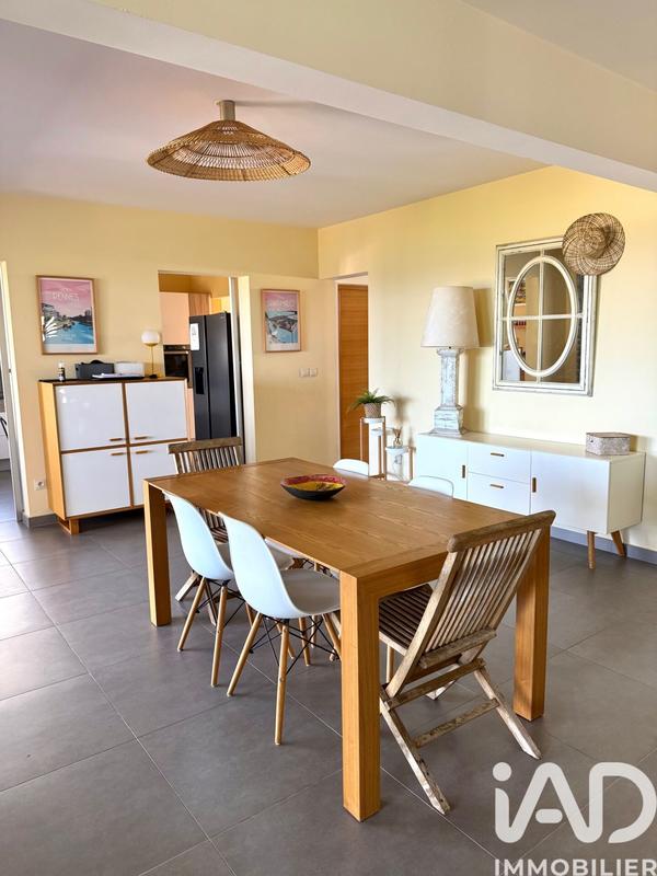 Maison - 180 m² - 6 pièces