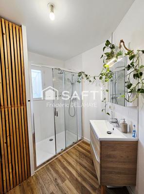 Maison - 87 m² - 5 pièces