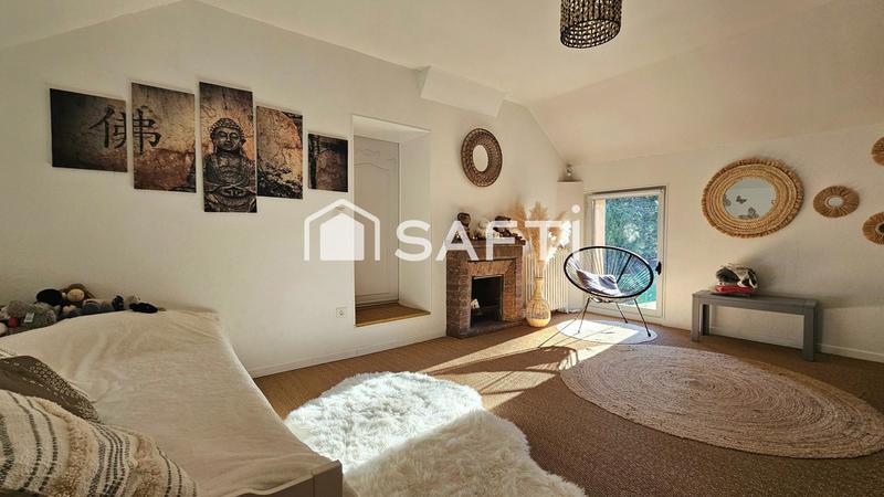 Maison - 227 m² - 8 pièces