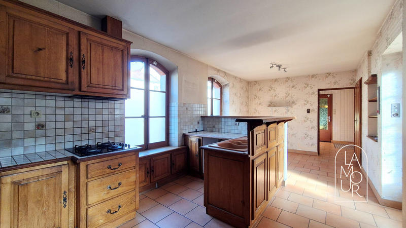 Maison ancienne - 137 m² - 6 pièces