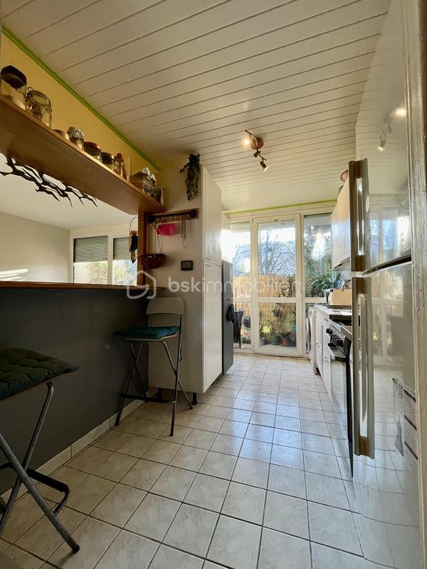 Appartement - 77 m² - 4 pièces