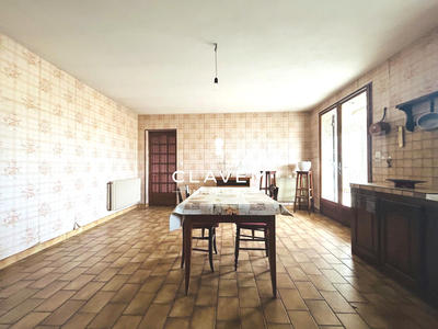 Maison - 163 m² - 5 pièces