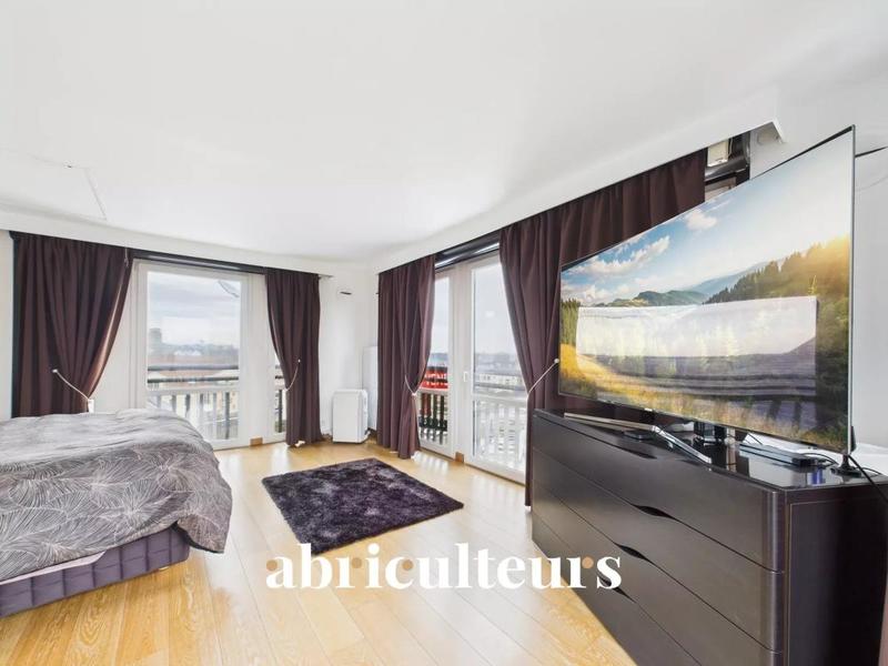 Duplex - 162 m² - 6 pièces