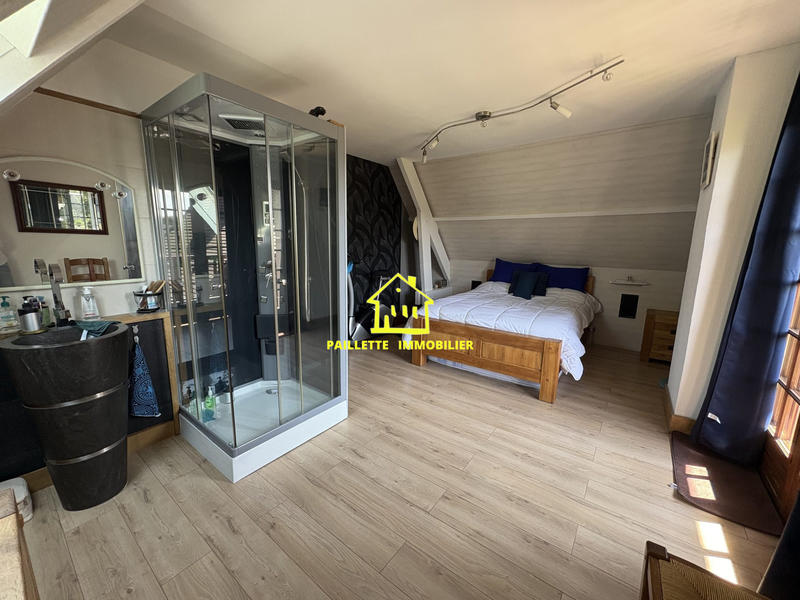 Maison - 160 m² - 4 pièces