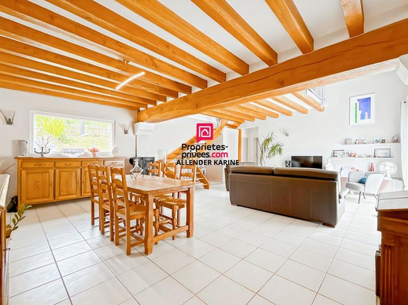 Maison - 155 m² - 5 pièces