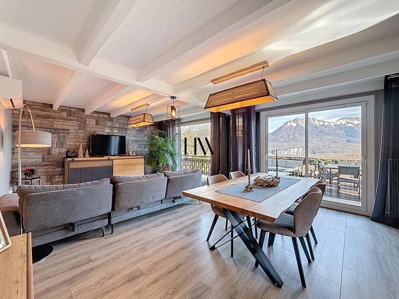 Maison - 176 m² - 8 pièces