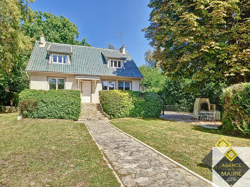 Maison - 170 m² - 6 pièces