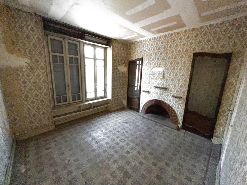 Maison - 401 m² - 13 pièces