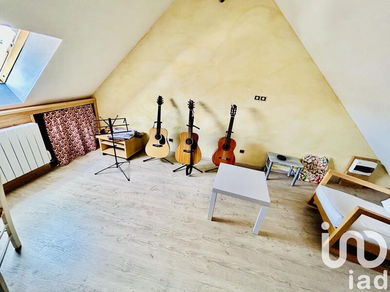 Maison - 152 m² - 7 pièces