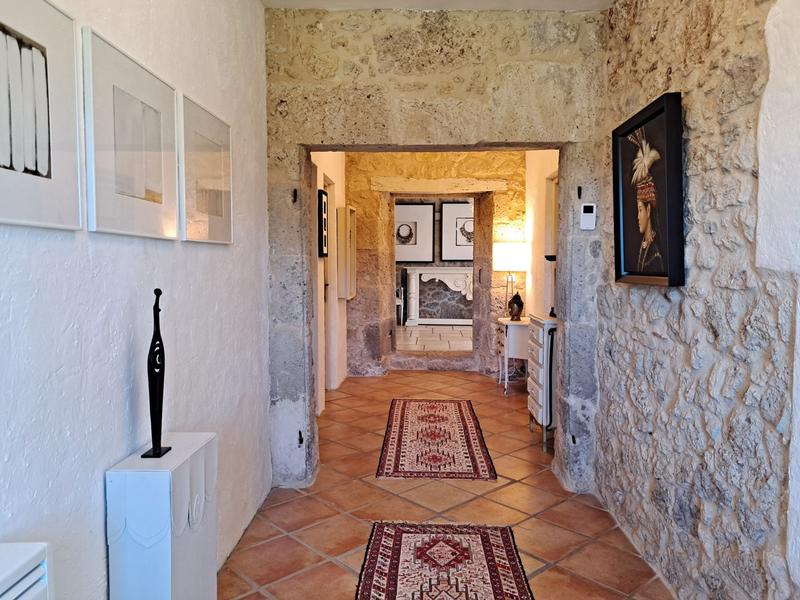 Maison - 297 m² - 7 pièces