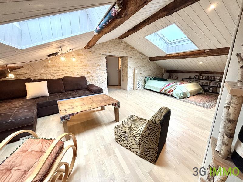 Maison en pierre - 125 m² - 6 pièces